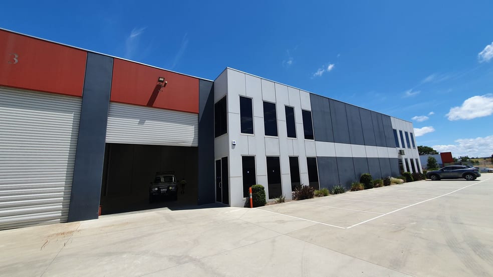 Click to view all images 2/14-18 Venture Court Dandenong South VIC 3175 - Image 1