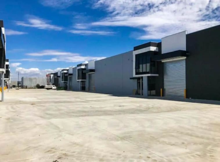 Unit 3/10 Peterpaul Way Truganina VIC 3029 - Image 2