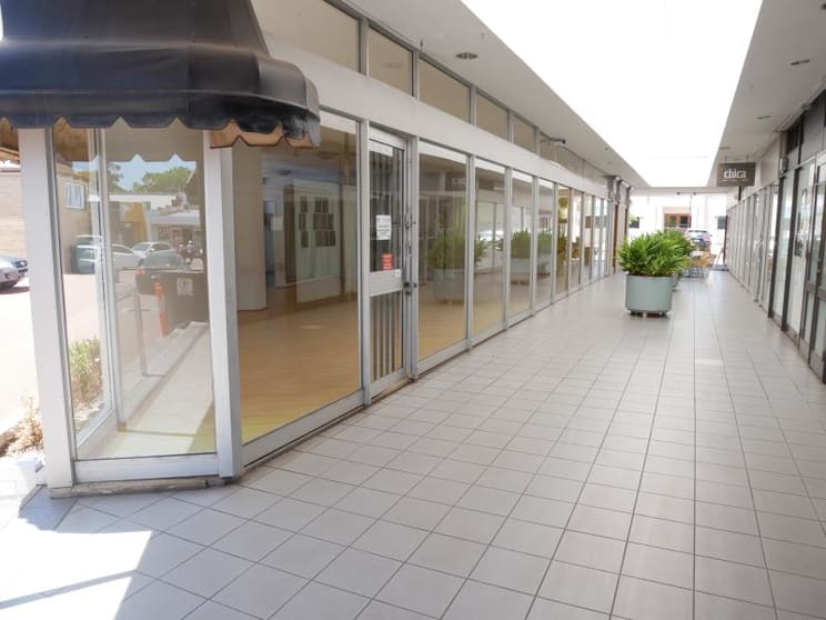 Click to view all images Shop 5/3 Kearns Crescent Ardross WA 6153 - Image 2