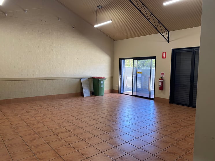 Click to view all images 2/86 Shore Street Cleveland QLD 4163 - Image 3