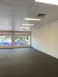 Click to view all images 3/11 Davey Street Mandurah WA 6210 - Image 2
