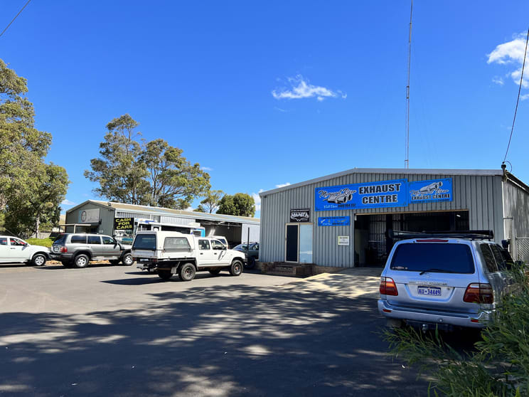 Click to view all images 2 Auger Way Margaret River WA 6285 - Image 2