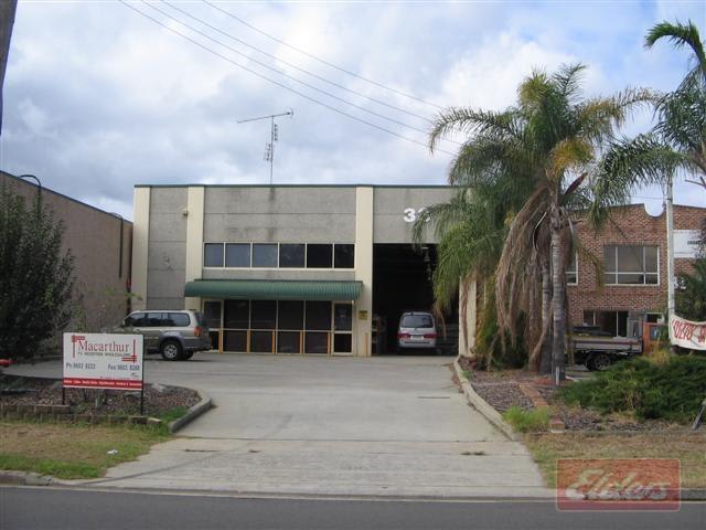 Click to view all images Freestanding/33 Lincoln Street Minto NSW 2566 - Image 3