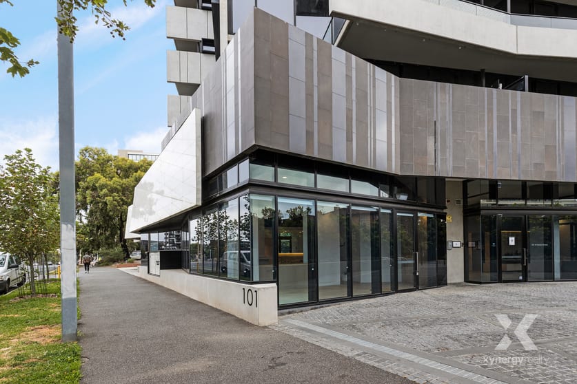 Click to view all images 1/101 St Kilda Rd St Kilda VIC 3182 - Image 1