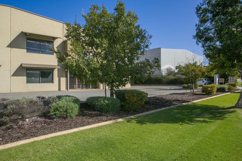 Click to view all images Unit 1/17 Conquest Way Wangara WA 6065 - Image 3