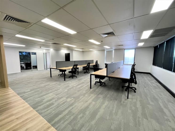 Click to view all images Suite 31/3 Dennis Road Springwood QLD 4127 - Image 3