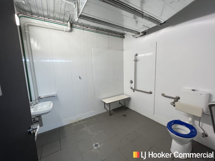 Click to view all images Penrith NSW 2750 - Image 3