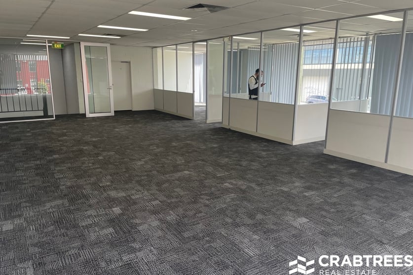 Click to view all images 1/16-18 Levanswell Road Moorabbin VIC 3189 - Image 3