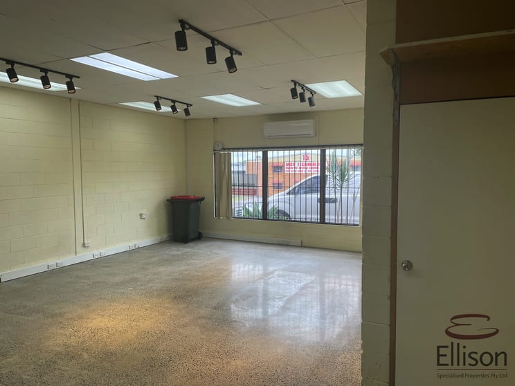 Click to view all images 3/14 Randall Street Slacks Creek QLD 4127 - Image 2