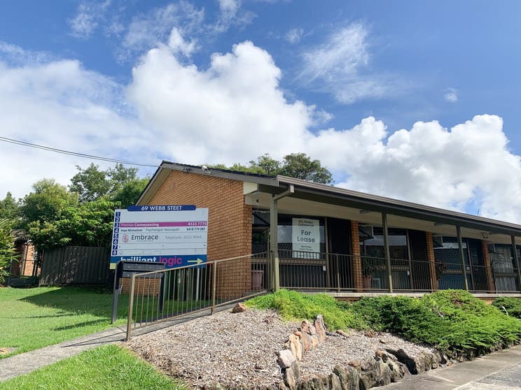 Click to view all images Suite 1/69 Webb Street East Gosford NSW 2250 - Image 1
