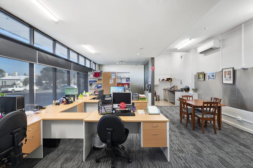 Click to view all images 57 Kilgour Street Geelong VIC 3220 - Image 3