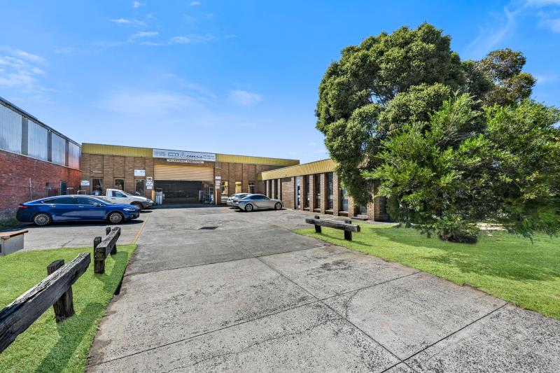 Click to view all images 16 Lanyon Street Dandenong South VIC 3175 - Image 1