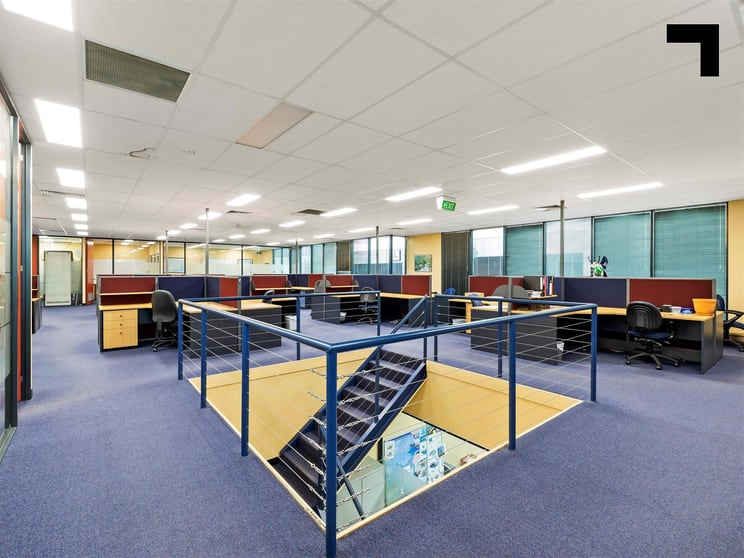 Click to view all images 12/15 Howleys Road Notting Hill VIC 3168 - Image 2