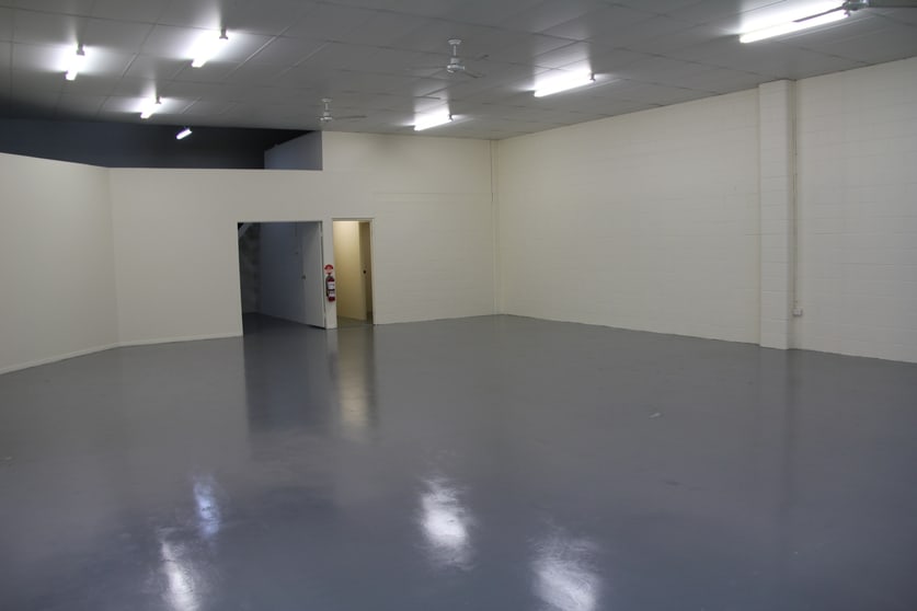 Click to view all images 2/60 Kortum Drive Burleigh Heads QLD 4220 - Image 2