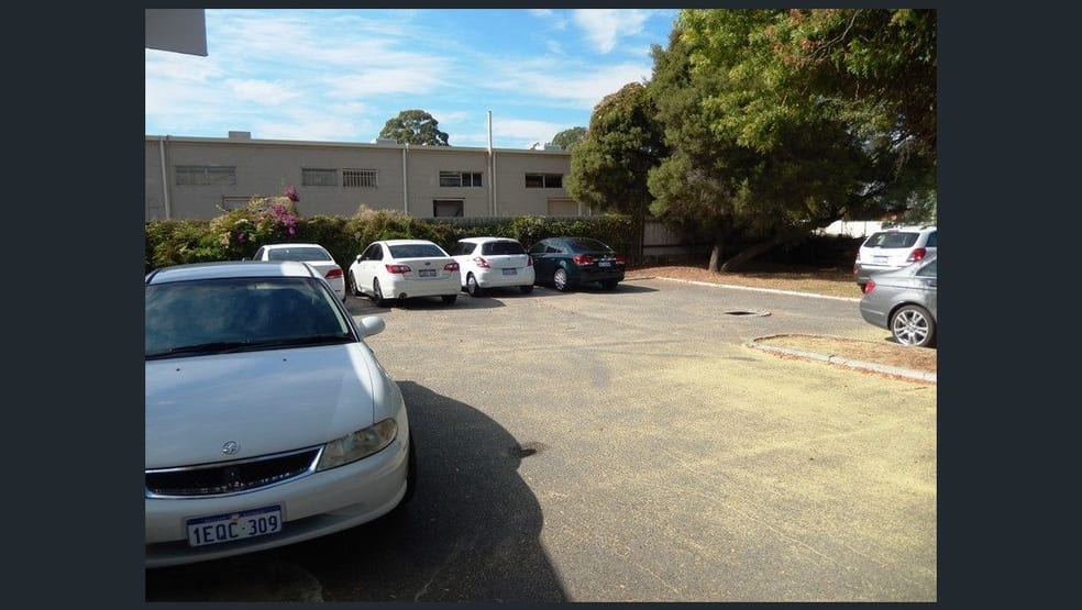 Click to view all images 125 James Street Guildford WA 6055 - Image 2