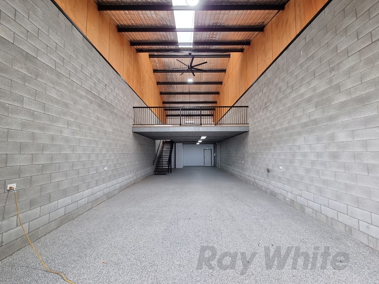 Click to view all images 3/233 Evans Road Salisbury QLD 4107 - Image 1