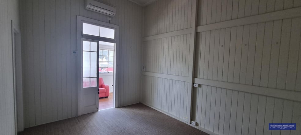 Click to view all images Yeppoon QLD 4703 - Image 2