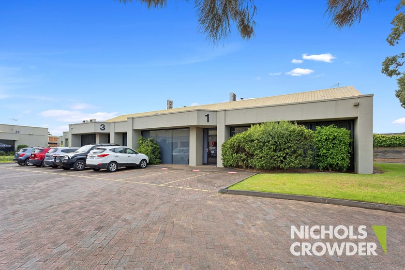 Click to view all images 1/25-41 Redwood Drive Dingley Village VIC 3172 - Image 1
