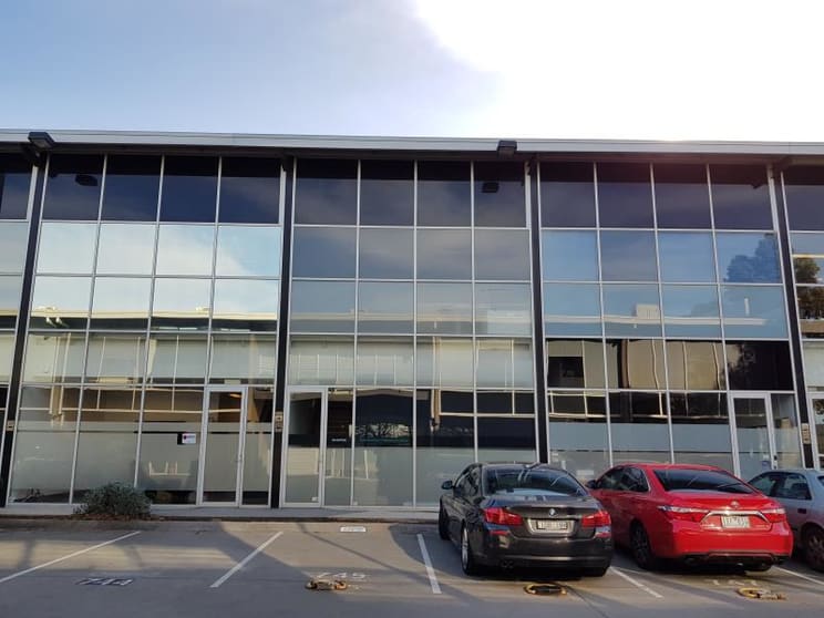 Click to view all images Unit 127/Unit 127, 9 Hall Street Port Melbourne VIC 3207 - Image 1