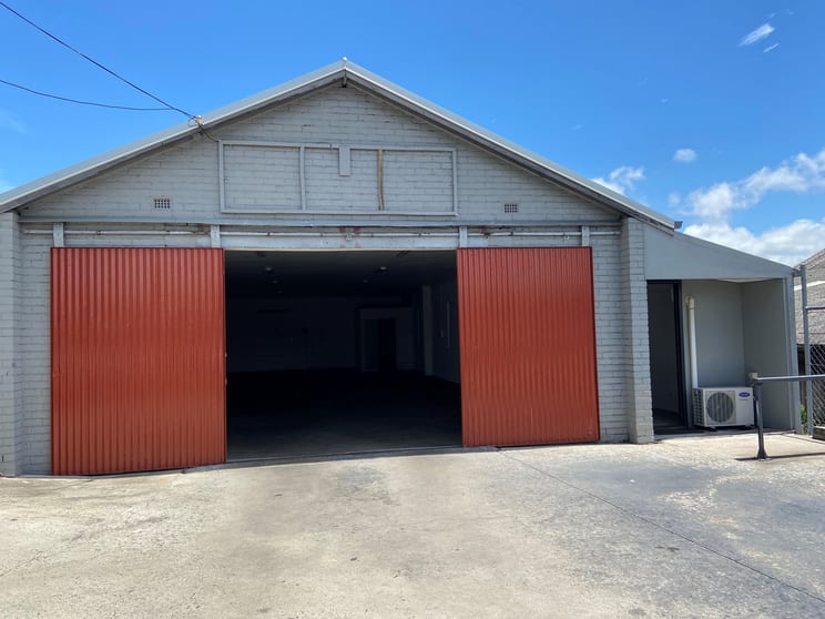Click to view all images 1/12 Ellen Street Moorooka QLD 4105 - Image 2