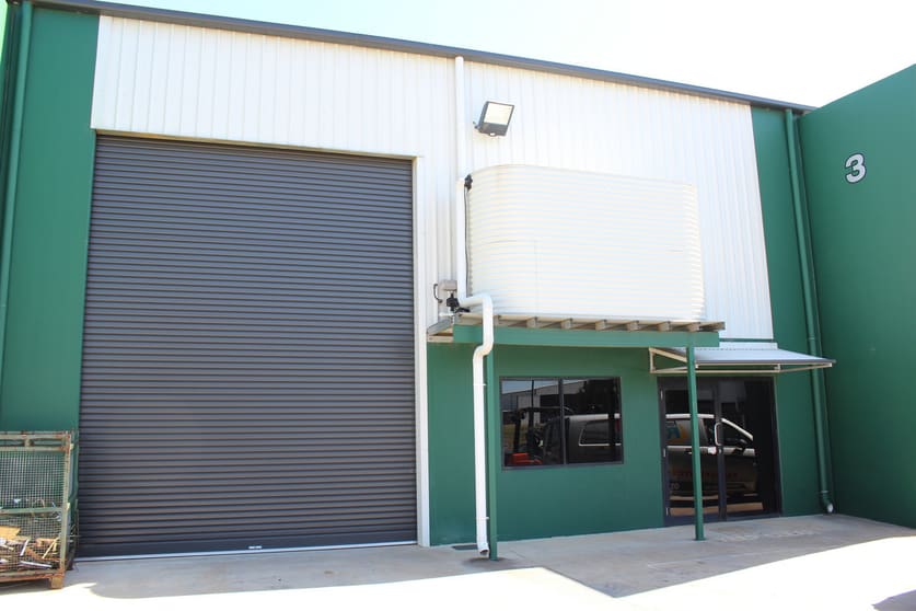 Click to view all images 3/6 - 8 Production Court Wilsonton QLD 4350 - Image 1