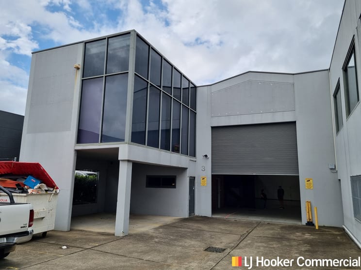 Click to view all images Arndell Park NSW 2148 - Image 2