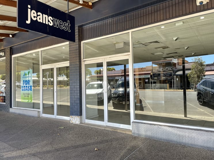 Click to view all images 255 Hannan Street Kalgoorlie WA 6430 - Image 1