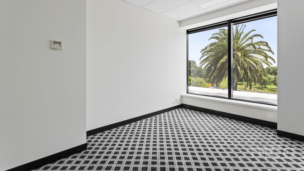 Click to view all images Suite 242-244/1 Queens Road Melbourne VIC 3000 - Image 3