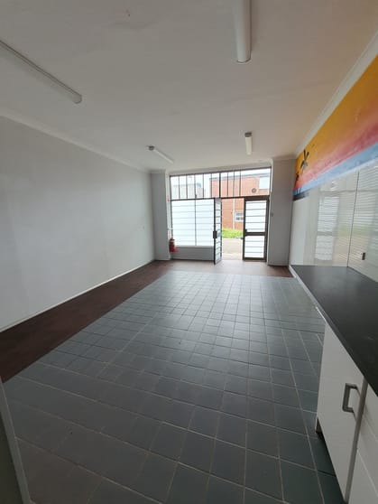 Click to view all images 6/600 Pacific Hwy Belmont NSW 2280 - Image 2