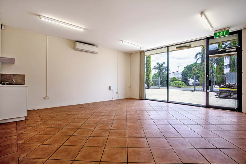 Click to view all images Unit 2, 4 Mengel Court Salisbury South SA 5106 - Image 2