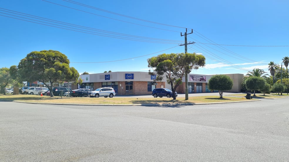 Click to view all images 5/54 Crocker Drive Malaga WA 6090 - Image 3