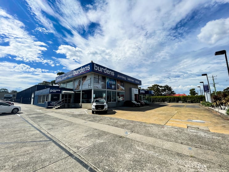 1/350 Springvale Road Glen Waverley VIC 3150 - Image 2