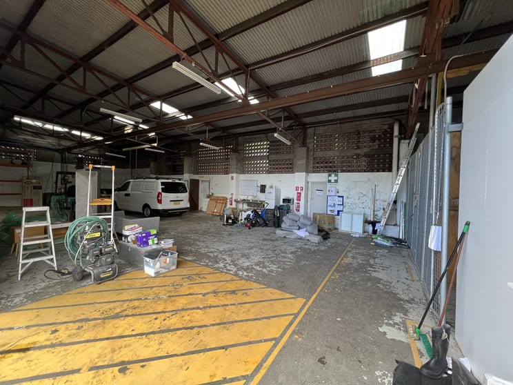 Click to view all images 7&8/24 John Hooker Street Islington NSW 2296 - Image 3