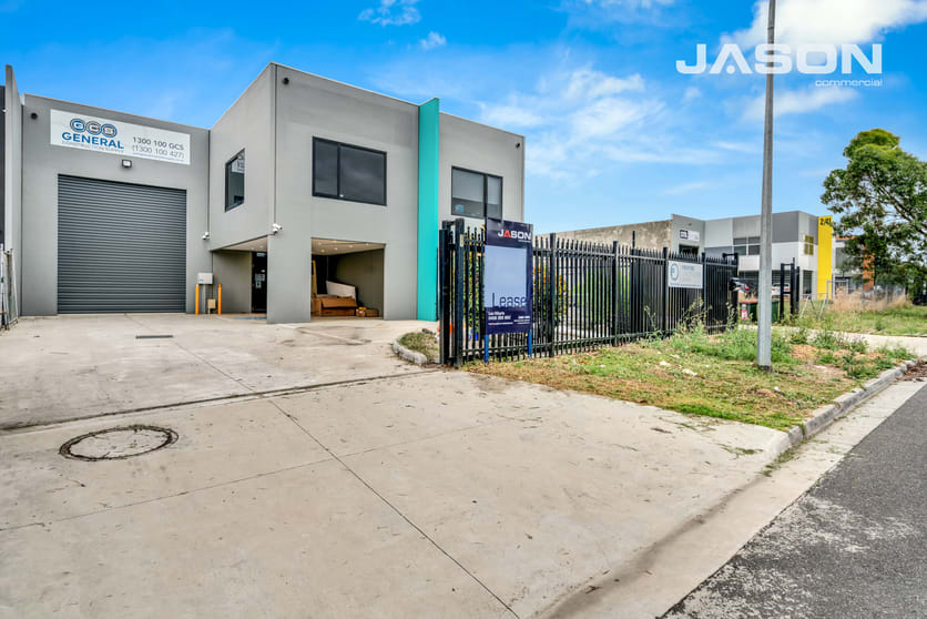 Click to view all images 37 Yellowbox Drive Craigieburn VIC 3064 - Image 1