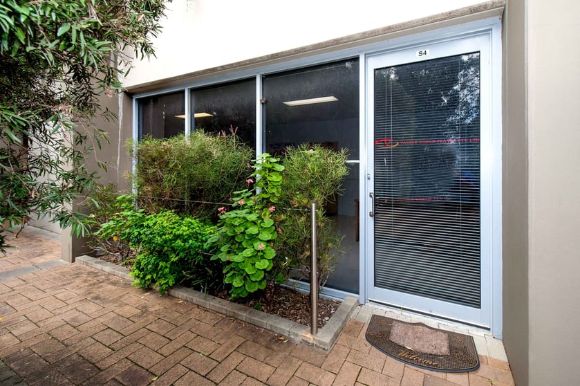 Click to view all images 15/1-3 Elizabeth Avenue Mascot NSW 2020 - Image 1