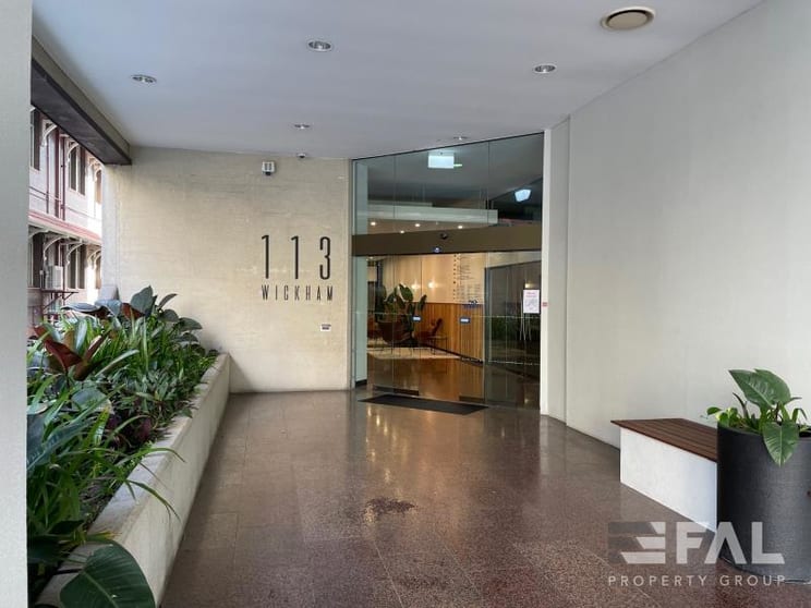 Click to view all images Level 3 Suite 15/113 Wickham Terrace Spring Hill QLD 4000 - Image 2