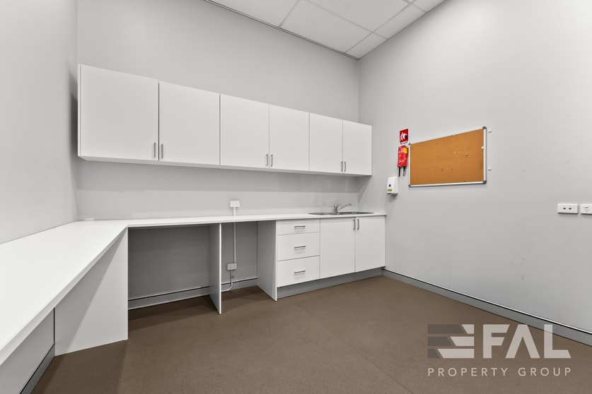 Click to view all images Suite/113 Wickham Terrace Spring Hill QLD 4000 - Image 3