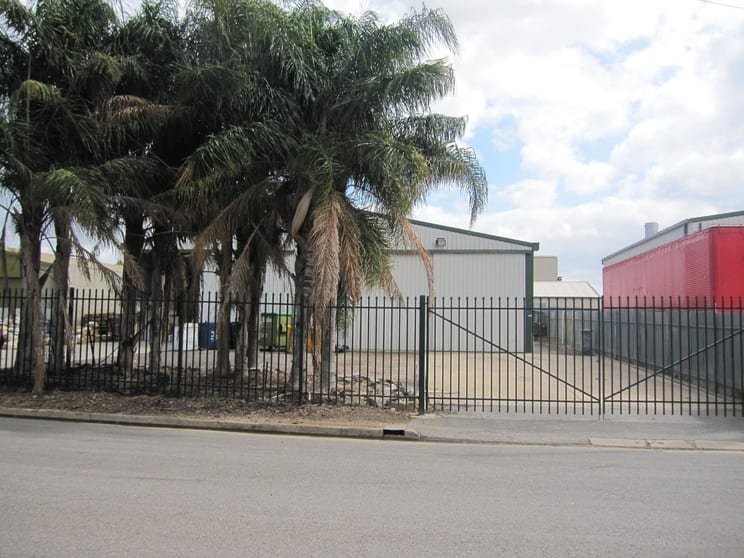 Click to view all images 12 - 14 Dundee Street Wingfield SA 5013 - Image 1