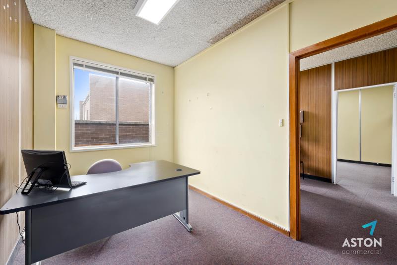 Click to view all images 3/95 Bell Street Coburg VIC 3058 - Image 3