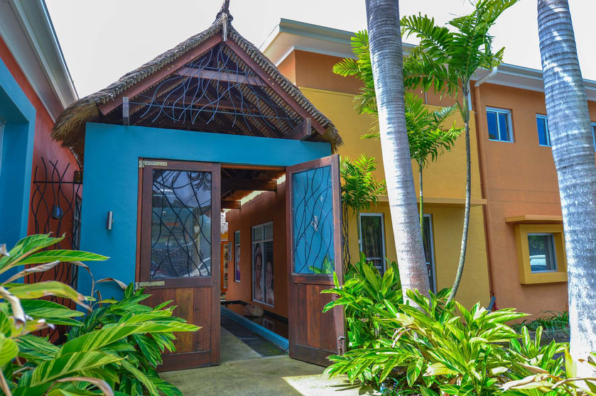 Click to view all images 6/95 Eumundi Noosa Road Noosaville QLD 4566 - Image 3