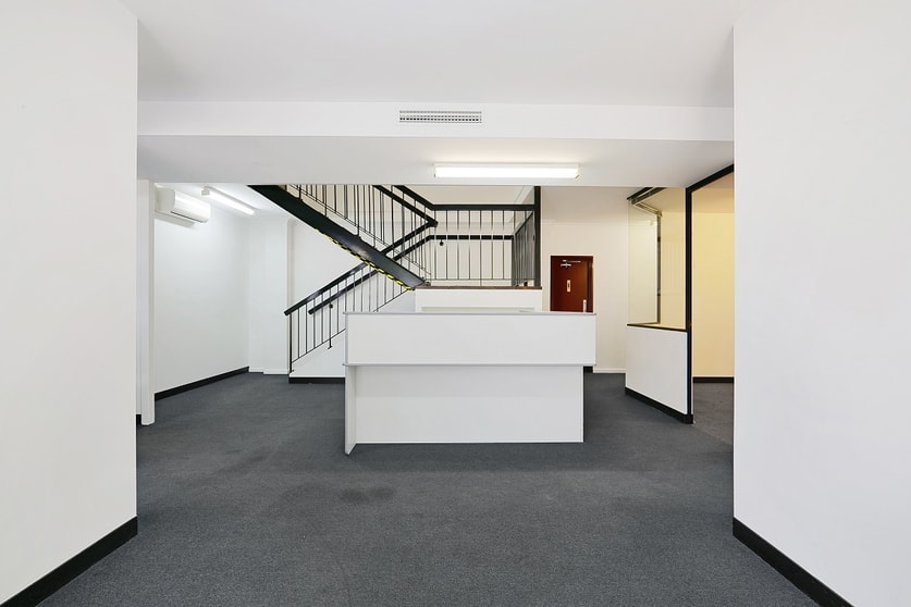 Click to view all images 168 Campbell Street Belmont WA 6104 - Image 3