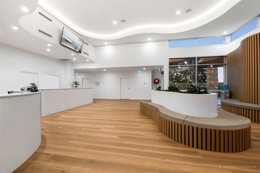 Click to view all images 8 Scott Street East Toowoomba QLD 4350 - Image 3