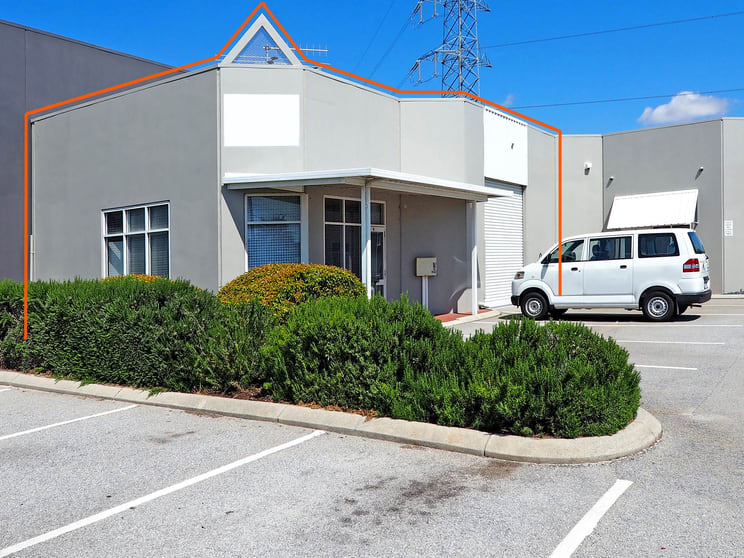 Click to view all images 24 Vale Street Malaga WA 6090 - Image 1