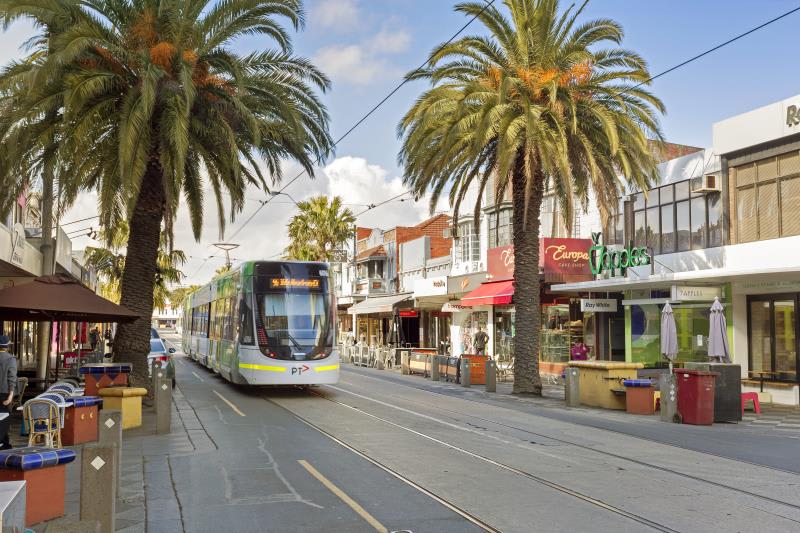 Click to view all images 106A Acland Street St Kilda VIC 3182 - Image 3
