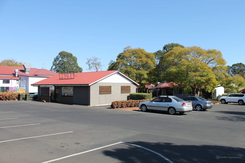 Click to view all images Shop 8/10476 New England Highway Highfields QLD 4352 - Image 2