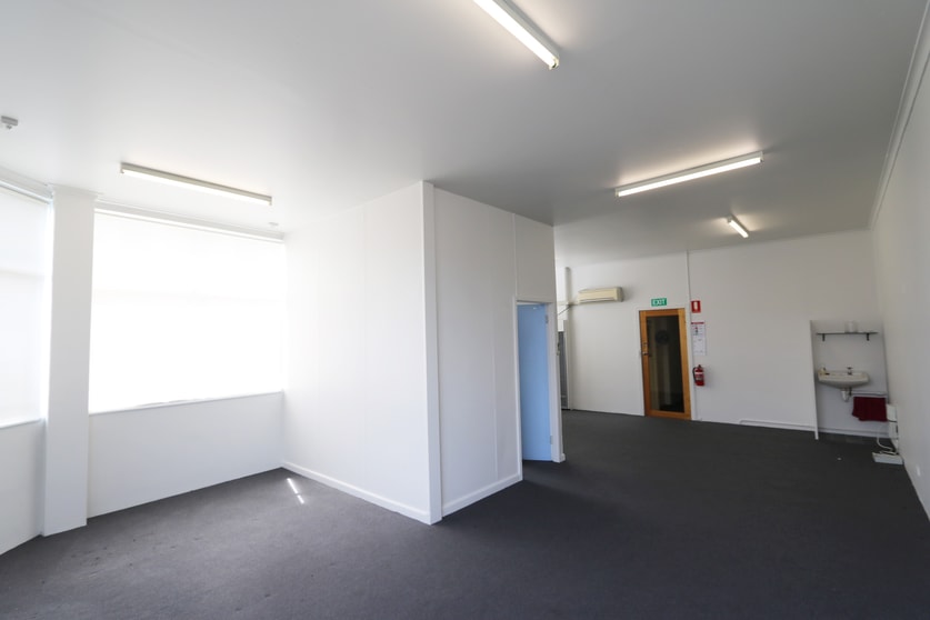 Click to view all images 33B Quadrant Mall Launceston TAS 7250 - Image 3