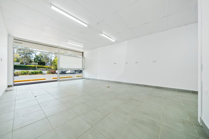 Click to view all images 2/2-4 Bulwarna Street Loganholme QLD 4129 - Image 1