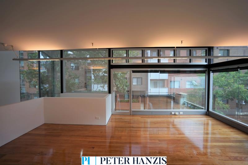 Click to view all images ARCHITECTURALLY DESIGNED/27 Pyrmont Street Pyrmont NSW 2009 - Image 2