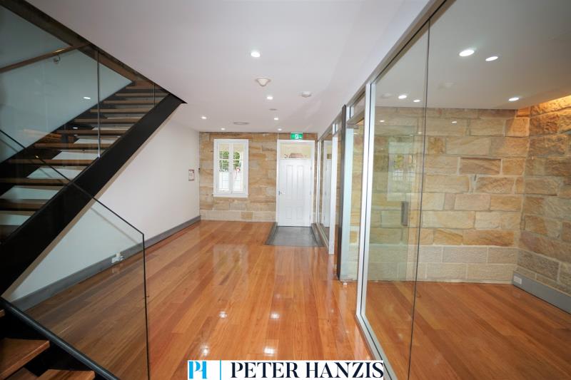 Click to view all images ARCHITECTURALLY DESIGNED/27 Pyrmont Street Pyrmont NSW 2009 - Image 3