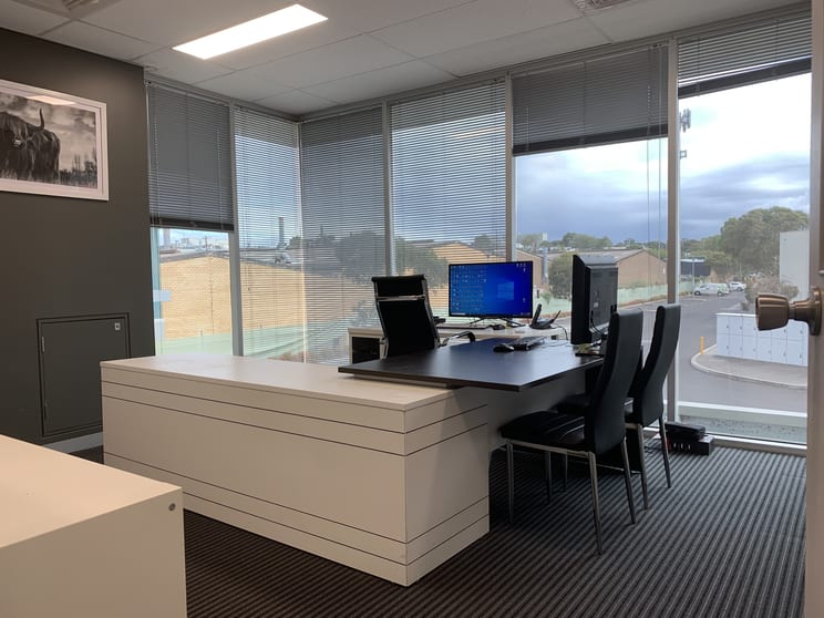 Click to view all images 25/1866 Dandenong Road Clayton VIC 3168 - Image 3